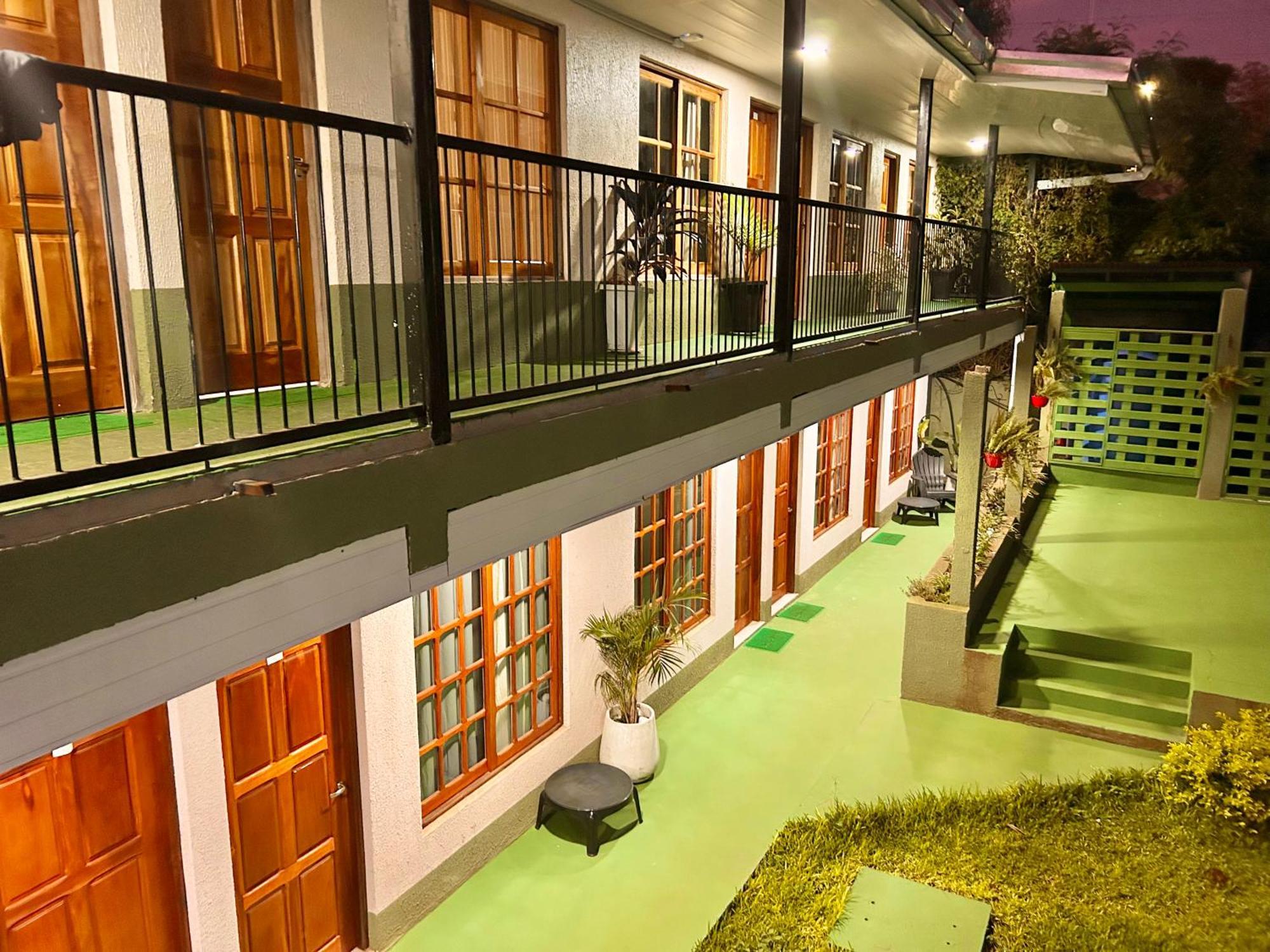 Tupa Hotel Iguazu Puerto Iguazú Exteriér fotografie
