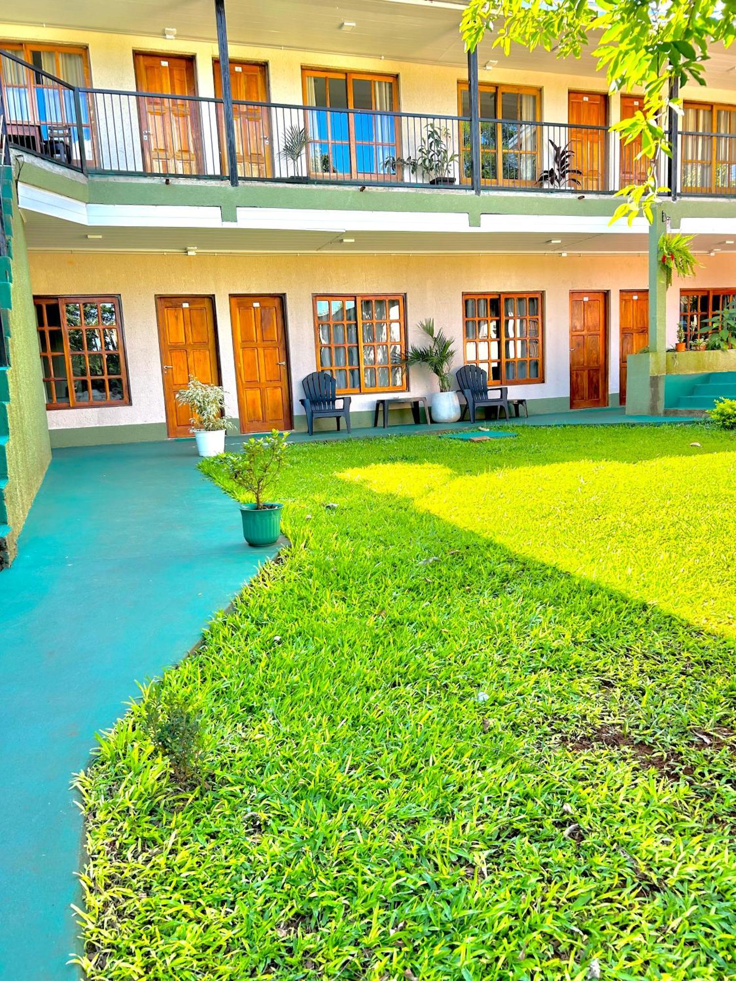 Tupa Hotel Iguazu Puerto Iguazú Exteriér fotografie